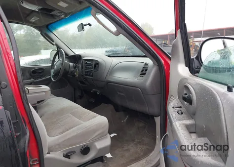 2003 Ford F-150 Lariat/Xlt from USA, damaged, VIN 1FTRW08L33KB38113